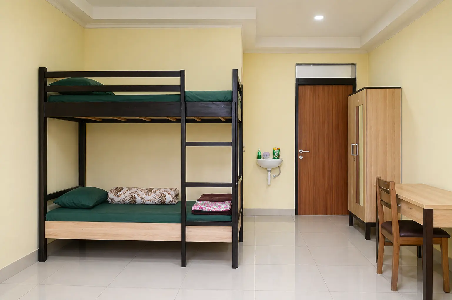 Kapasitas 3 Orang/kamar